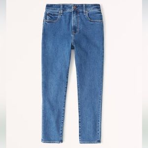 Abercrombie and Fitch High Rise Super Skinny Ankle Jean, size 29, length 26
